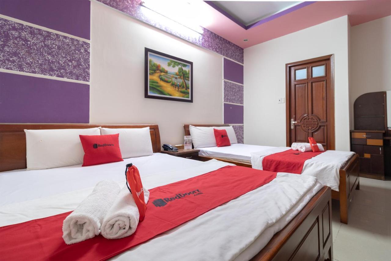 Reddoorz Near Tan Huong Market 2 Хошимин Экстерьер фото